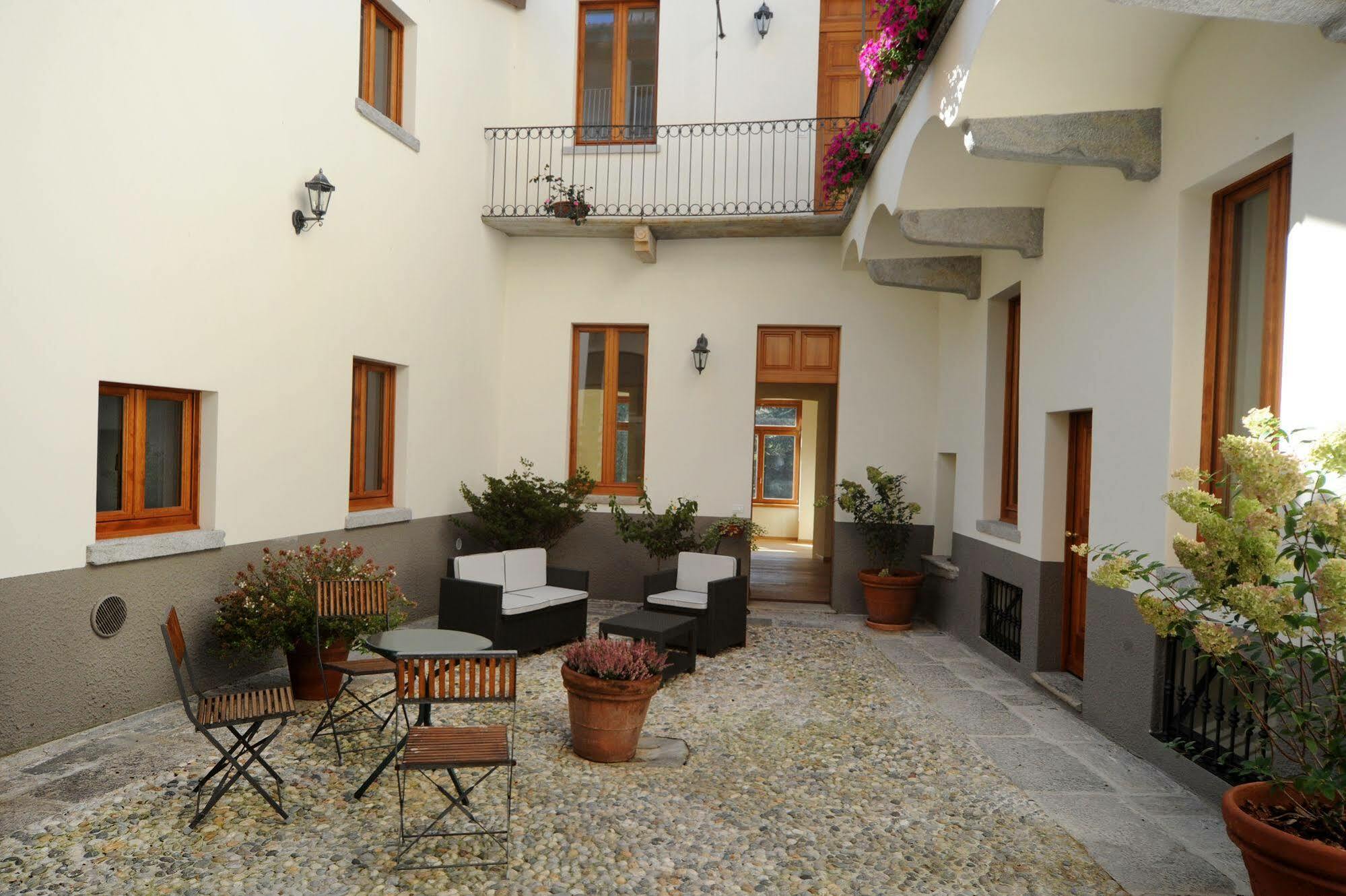 Casa Botta - Luino Lago Maggiore Exterior foto